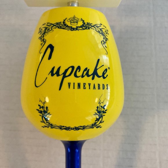 Cupcake Vineyards Wine Glass Tap Handle Yellow Red Velvet Cake Beer Keg She Shed - Picture 3 of 11